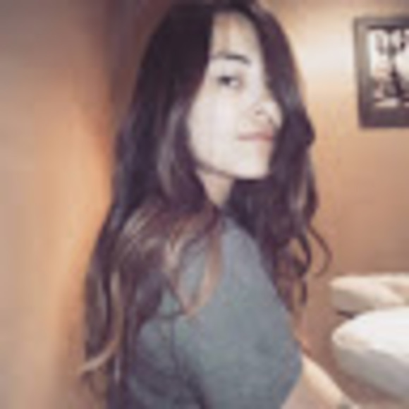 Meet your Posher, Alysha - Picture 1 of 1